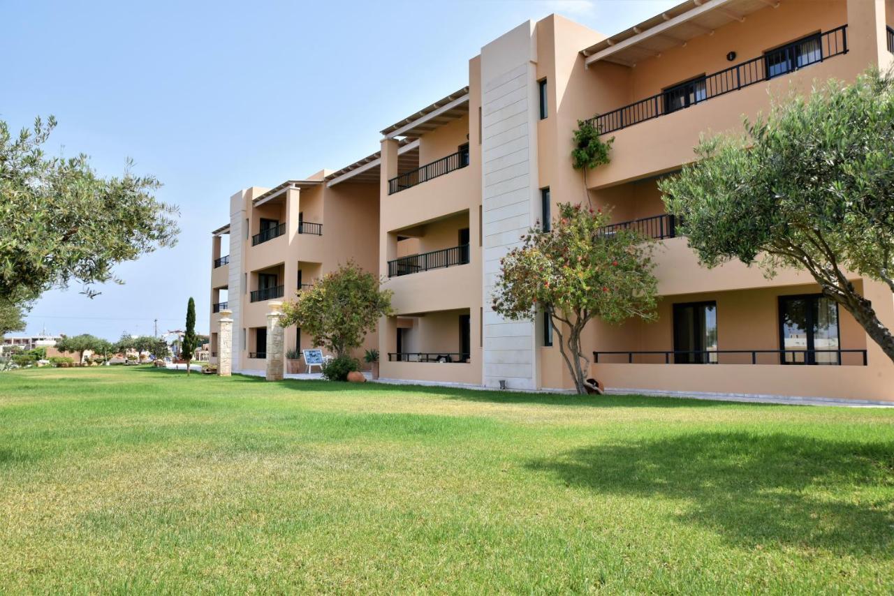 Golden Bay Hotel Apartments Malia  Exterior photo