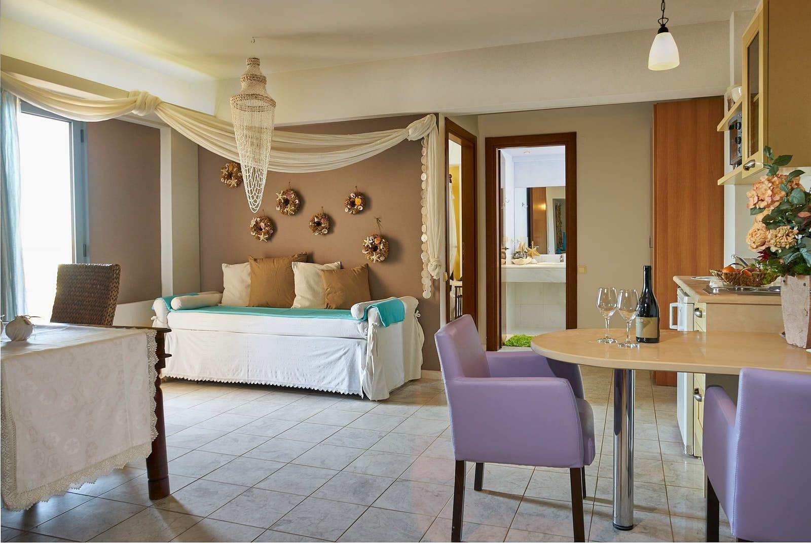 Golden Bay Hotel Apartments Malia  Exterior photo