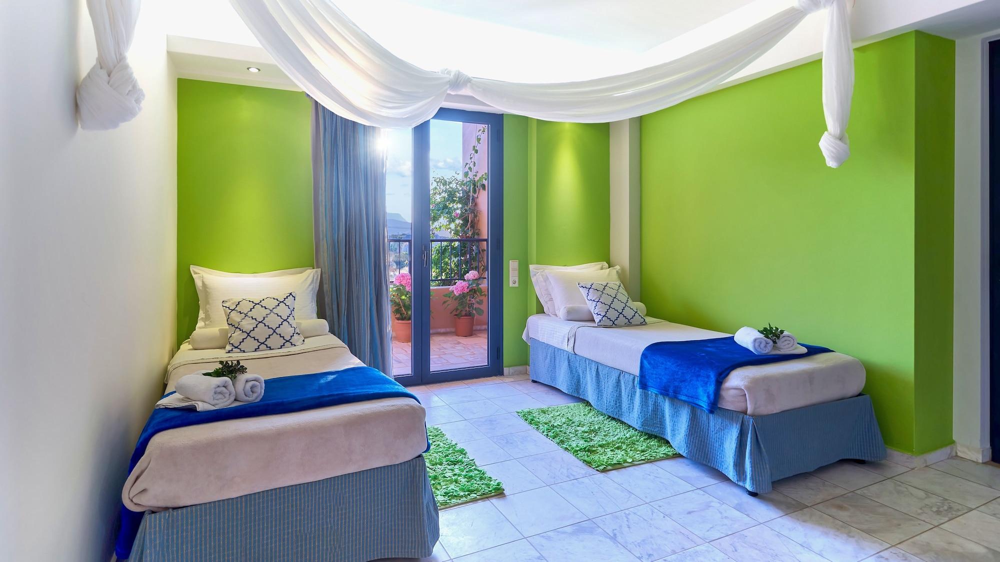 Golden Bay Hotel Apartments Malia  Exterior photo