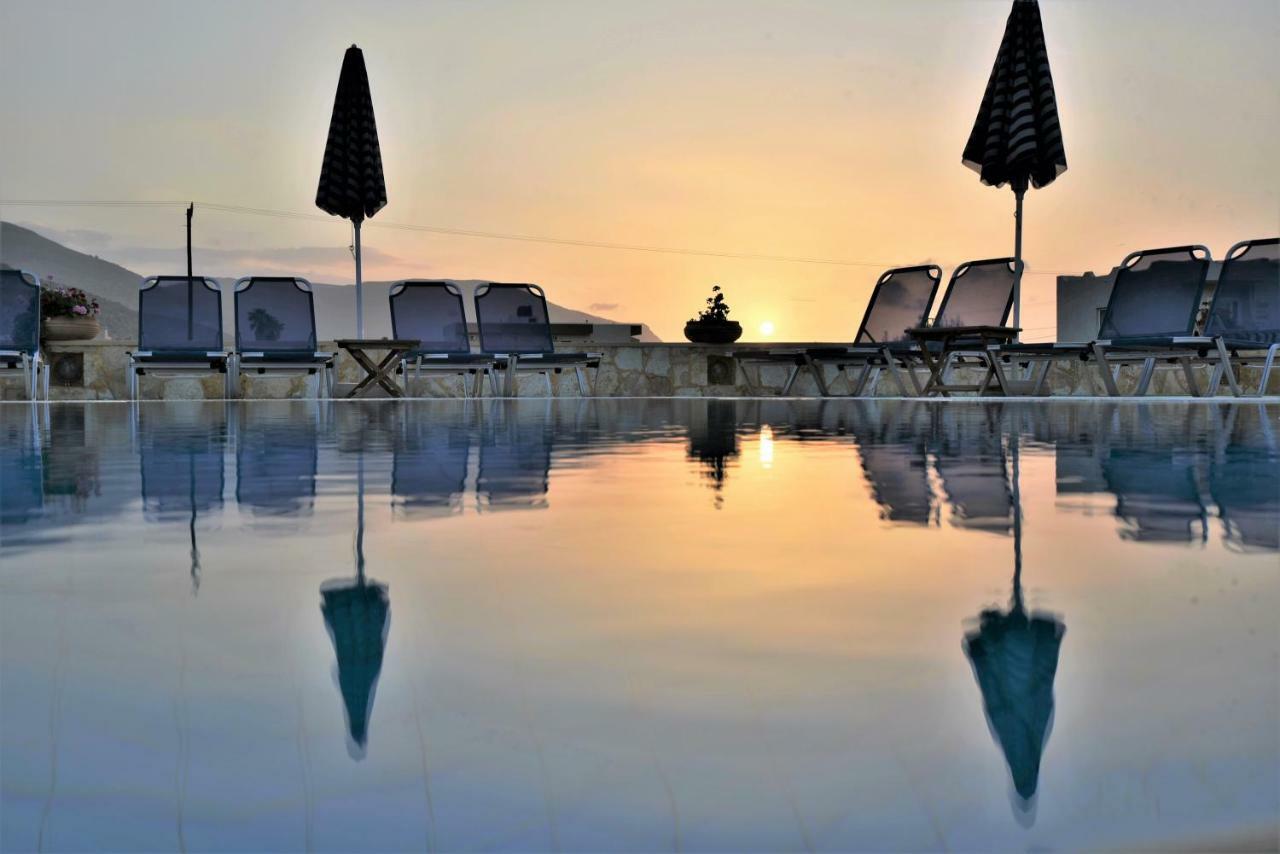 Golden Bay Hotel Apartments Malia  Exterior photo